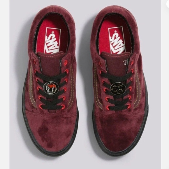 Disney x Old Skool Stackform Poison Apple Mahogany red platform sneakers size 10 - Picture 1 of 13